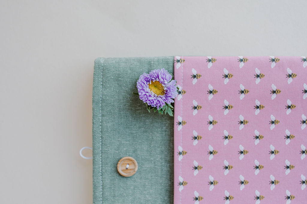 Bee Pattern Book Sleeve with Pocket - Book Protector - Book Gift - Book Cover - E-reader Cover - Spring Book Sleeve