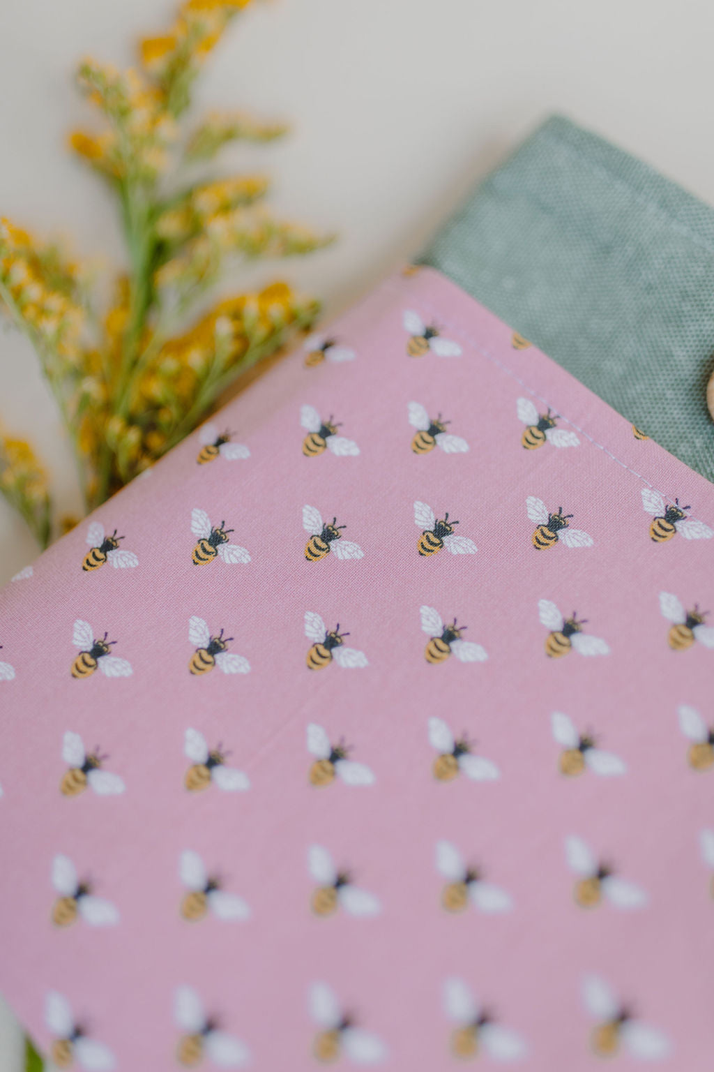 Bee Pattern Book Sleeve with Pocket - Book Protector - Book Gift - Book Cover - E-reader Cover - Spring Book Sleeve