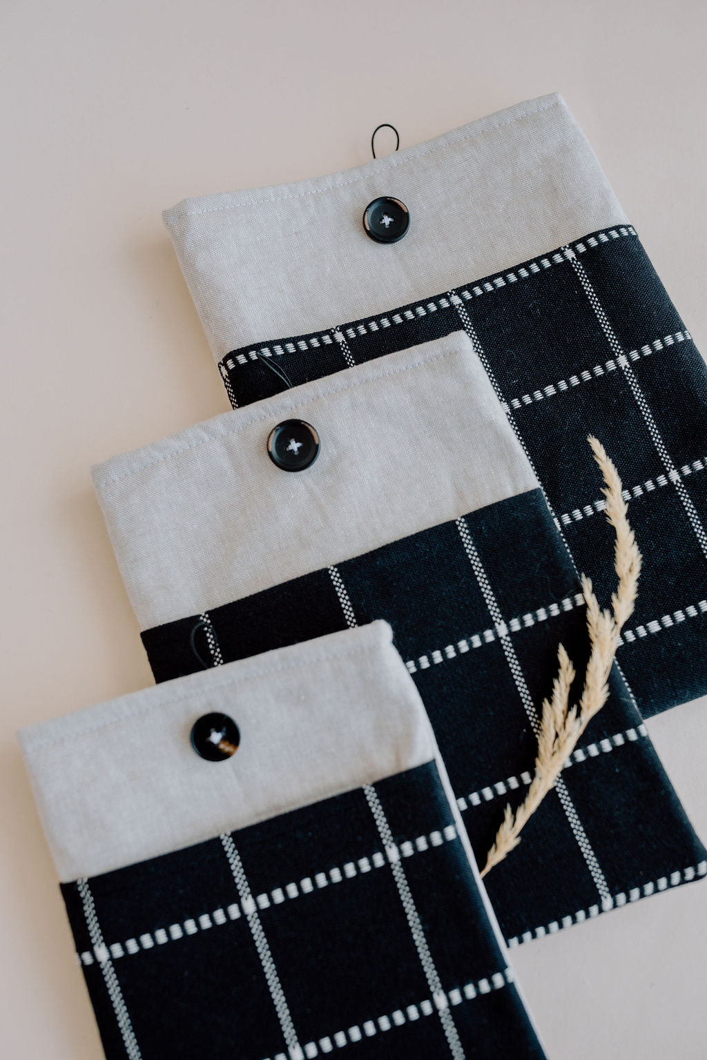 Black Plaid Book Sleeve with Pocket - Book Protector - Book Gift - Book Cover - E-reader Cover - Spring Book Sleeve